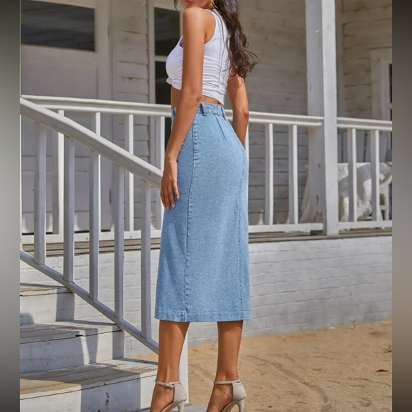 Boho button detail denim midi skirt - Picture 2 of 16